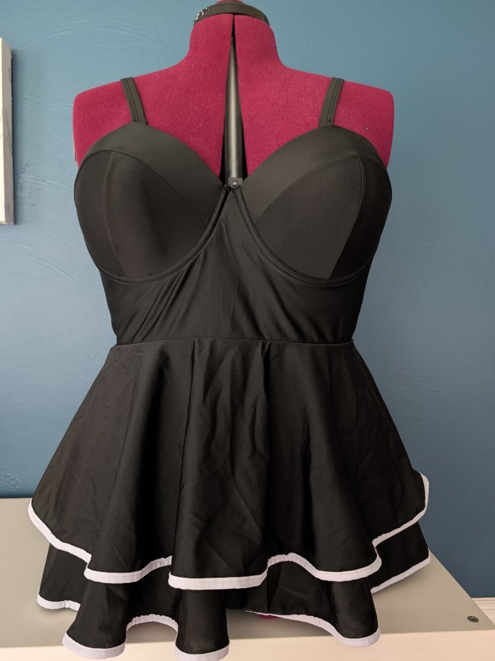 Cute 3X tankini top. Never worn.